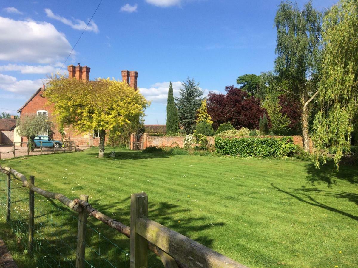 Penzion Gilberts End Farm Great Malvern Exteriér fotografie